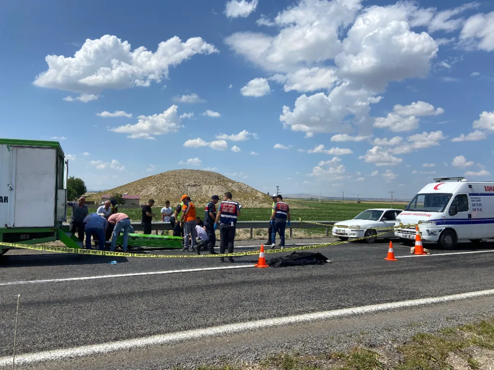 Niğde-Kayseri yolunda feci kaza: 2 ölü