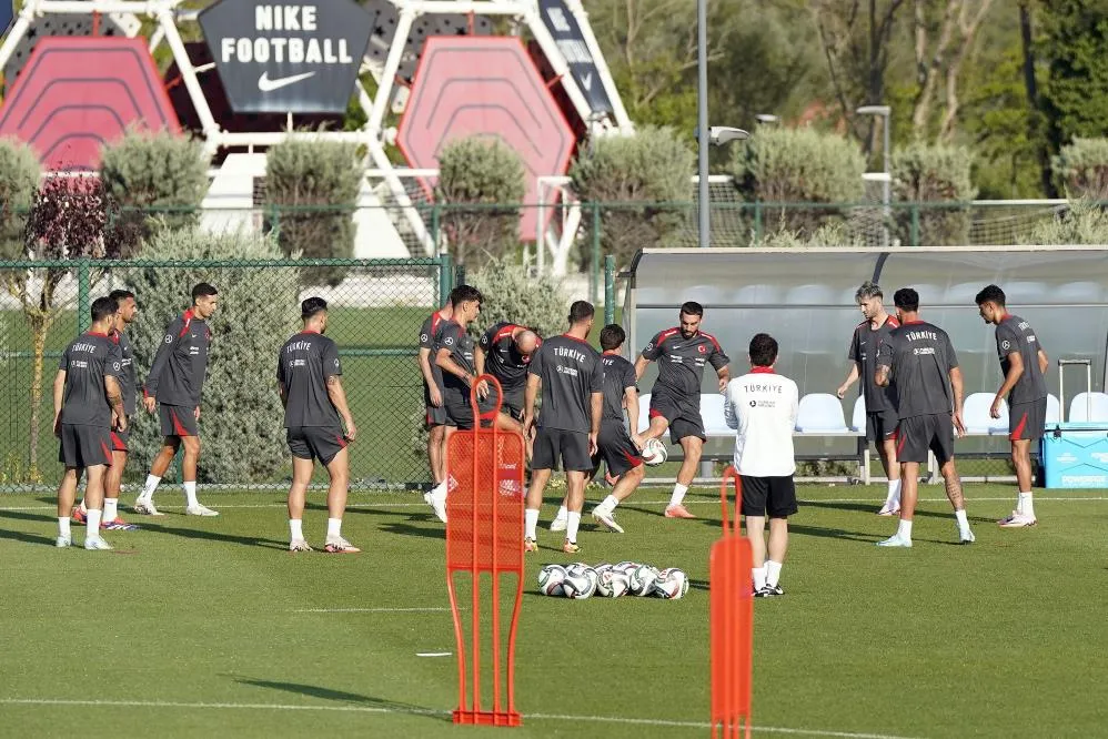 A Milli Futbol Takımı, İzmir