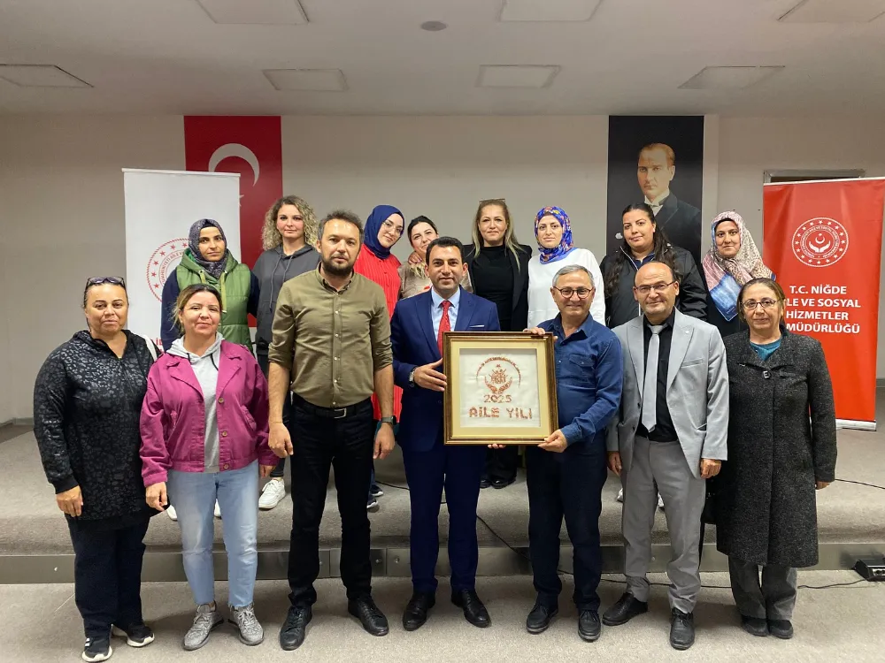 Niğde’de Çocuklar Umut Veren Rol Modellerle Buluştu: Doktorun Başarı Hikayesi İlham Verdi