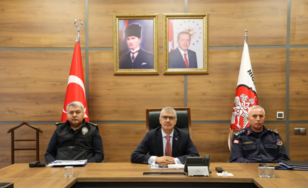 Vali Çelik, Bakan Yerlikaya Başkanlığındaki VKS Toplantısına Katıldı