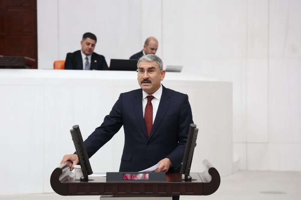 UZKURT; NİĞDE TARİHİNİ VE YAPILAN YATIRIMLARI ANLATTI