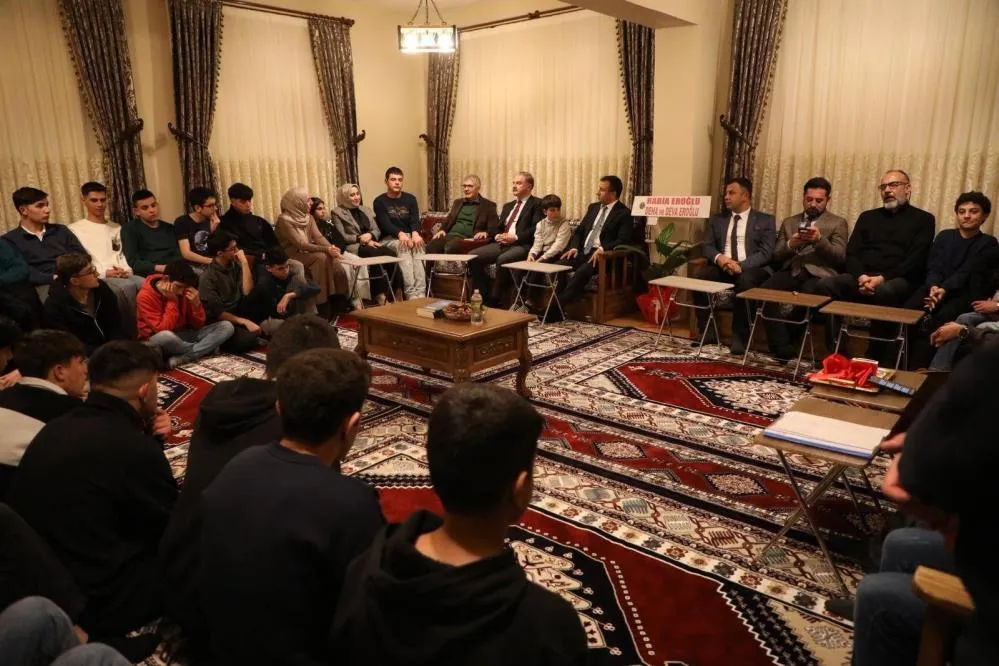 Yunus Emre Anadolu Lisesi Pansiyonu'nda 'İbrahim Eroğlu Erdem-Değer-Eylem Salonu' açıldı