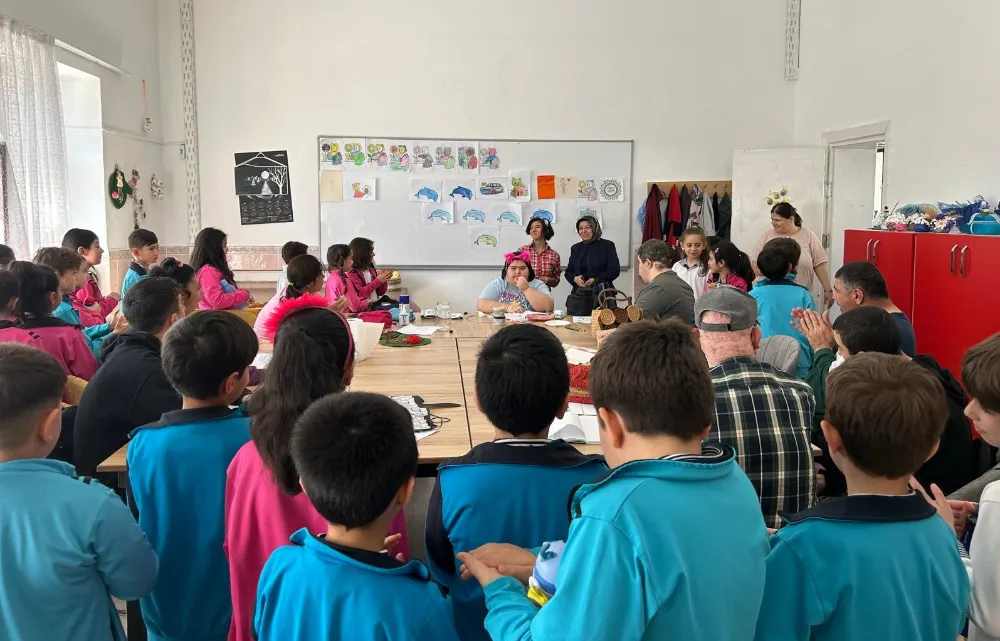 Kemal Aydoğan İlkokulu Öğrencilerinden Halk Eğitim Merkezi