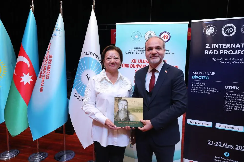 NÖHÜ, 12. UTUDAS ve 2. Uluslararası Ar-Ge Proje Pazarı başladı