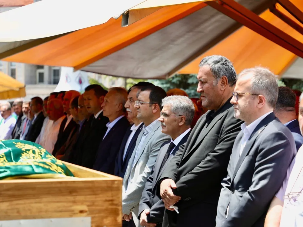 CHP Niğde Milletvekili Ömer Fethi Gürer