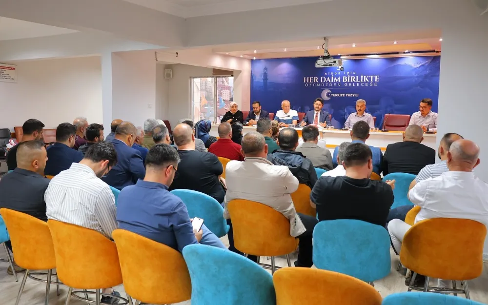 AK Parti Niğde İl Başkanlığı Haftalık Toplantısını Gerçekleştirdi