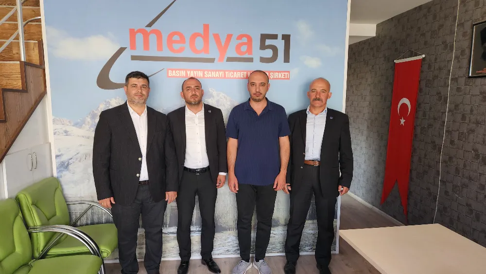 Anahtar Parti çalışmalarına hız kesmeden devam ediyor 