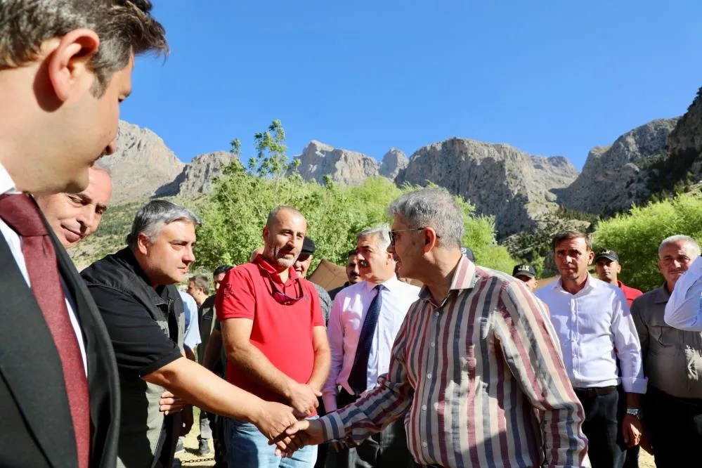 Vali Çelik