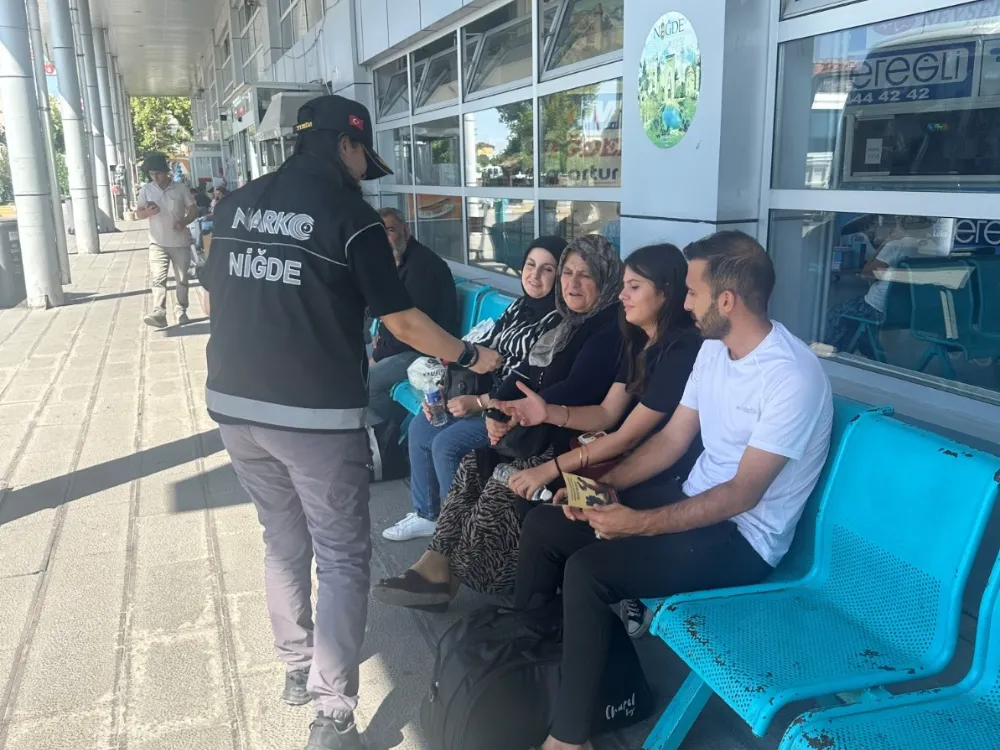 Niğde Emniyet Müdürlüğü, Bin 650 Vatandaşı Narkotik Konusunda Bilgilendirdi