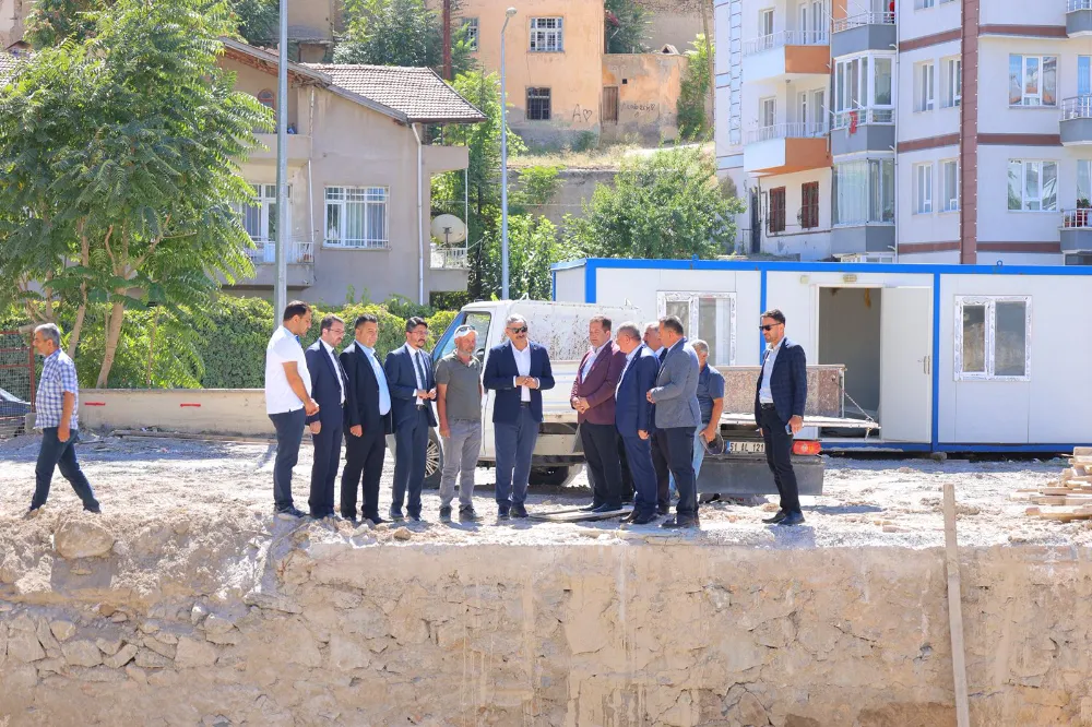 BOR ASIM EREN OKULU YENİDEN İNŞA EDİLİYOR 